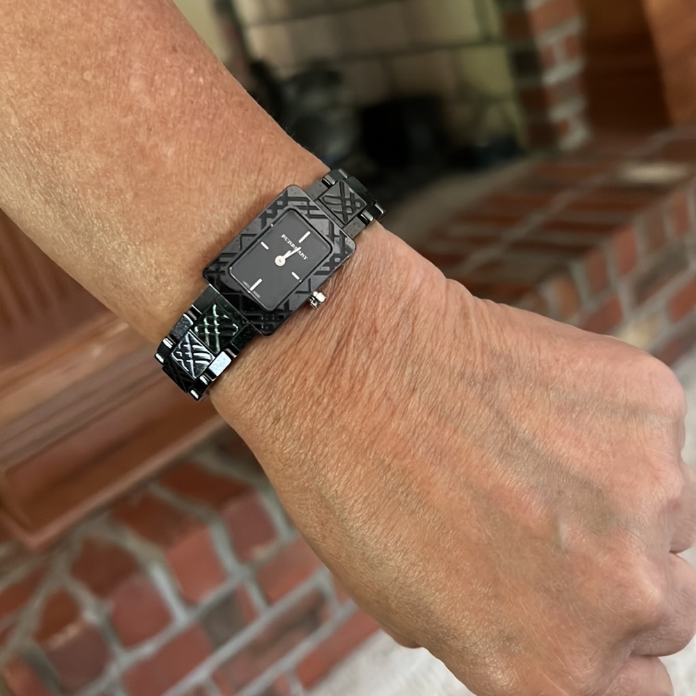 Burberry Watch - Picture 12 of 13